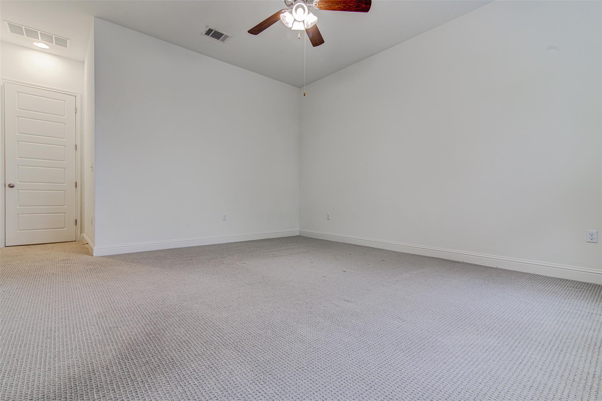 6712 Kalahari DR