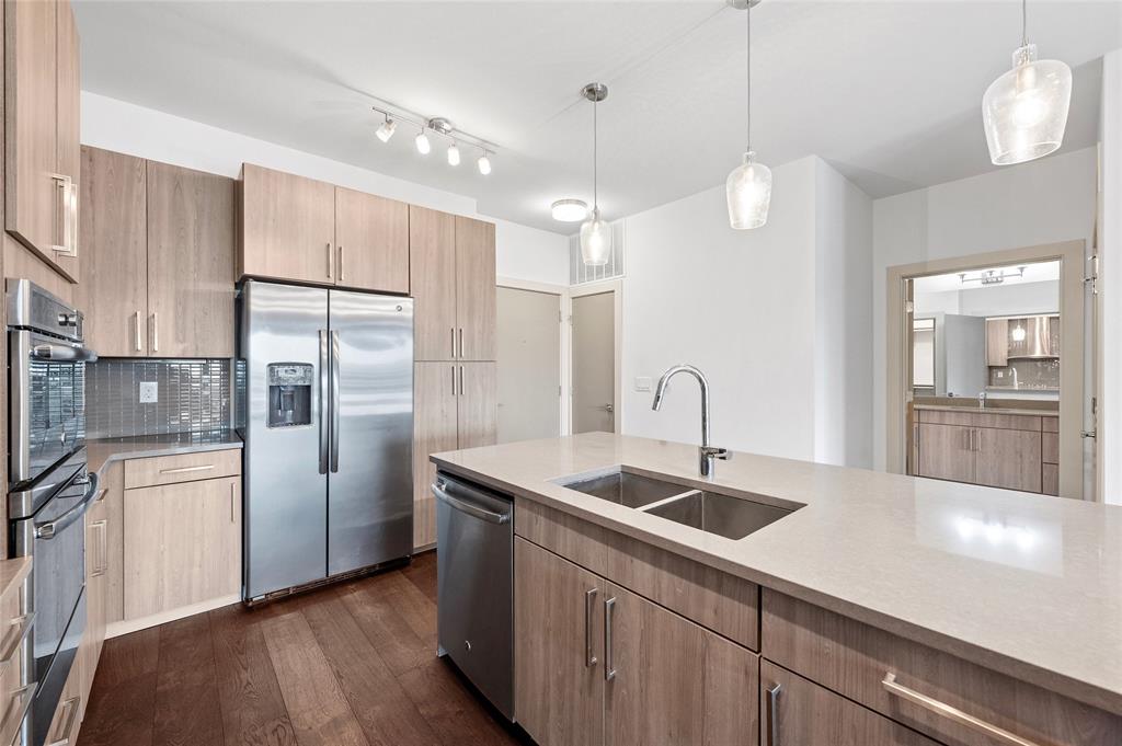 3600 S Lamar BLVD # 205