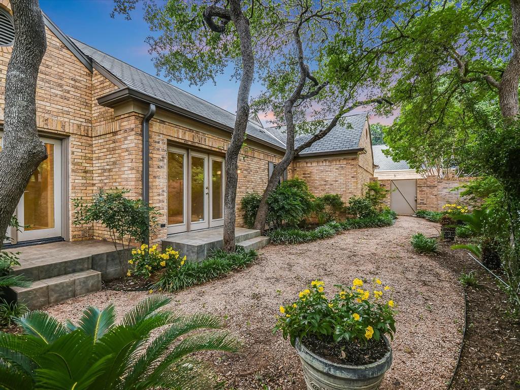 2838 Montebello RD # D18