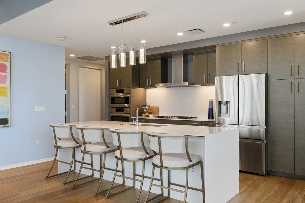 301 West Ave # 2304