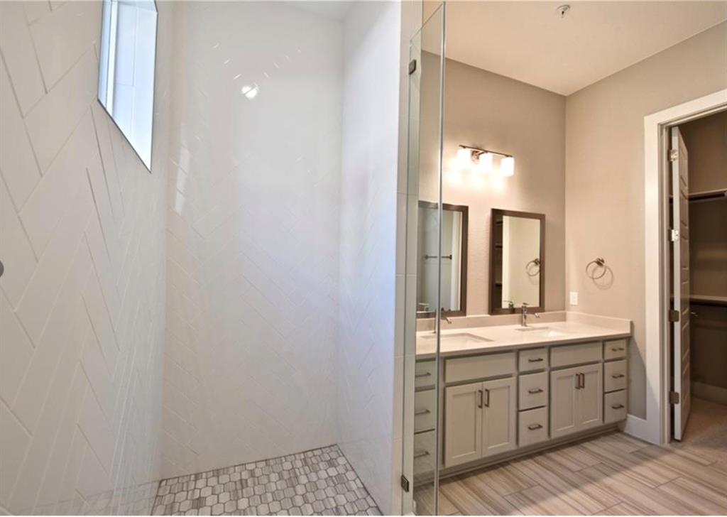 4415 JACKSON Ave # 4102