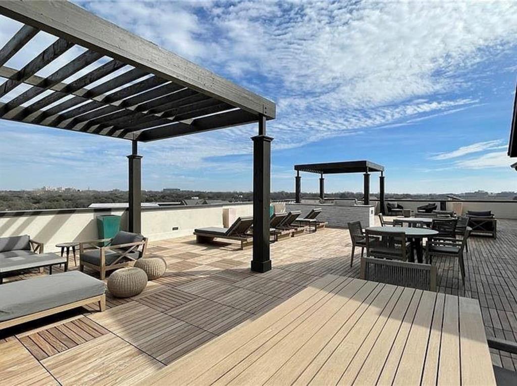 4415 JACKSON Ave # 4102