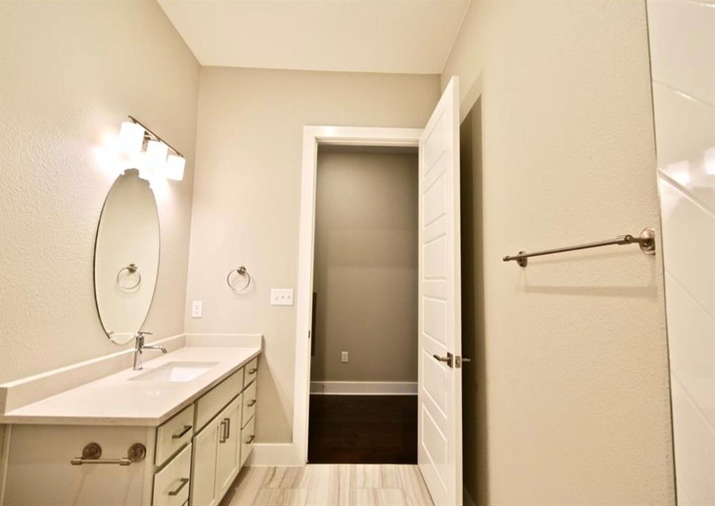 4415 JACKSON Ave # 4102