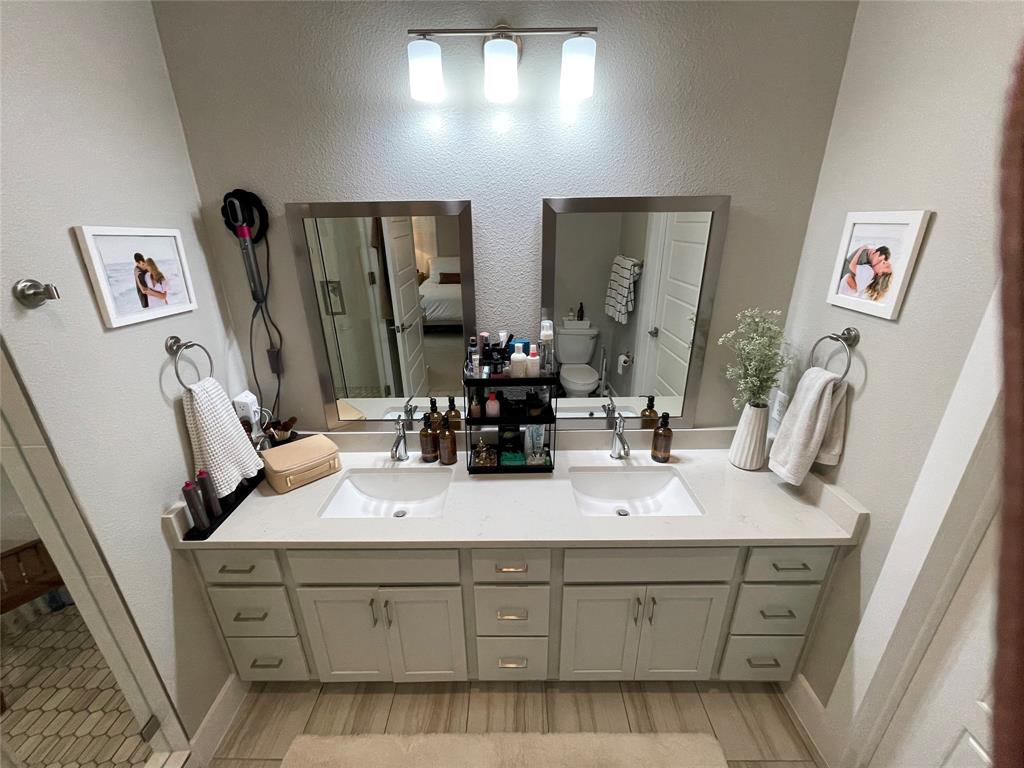 4415 JACKSON Ave # 4102