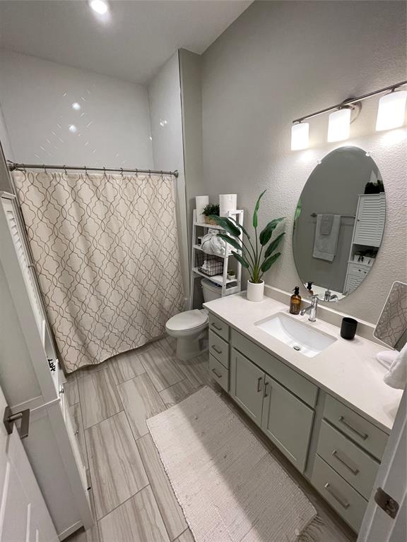 4415 JACKSON Ave # 4102