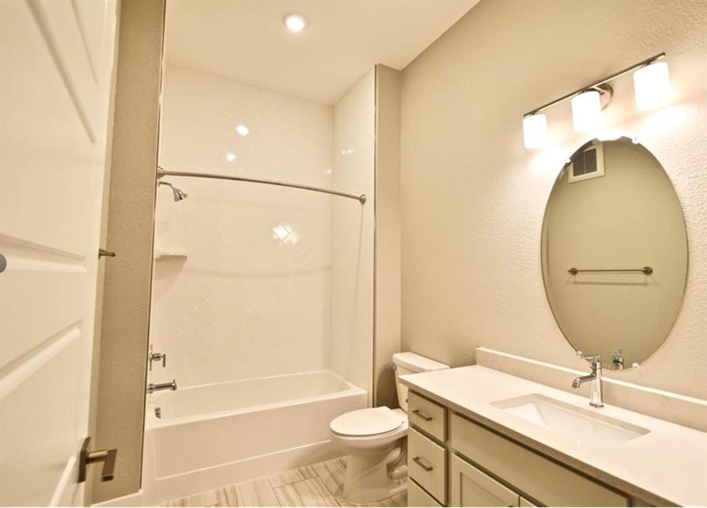 4415 JACKSON Ave # 4102