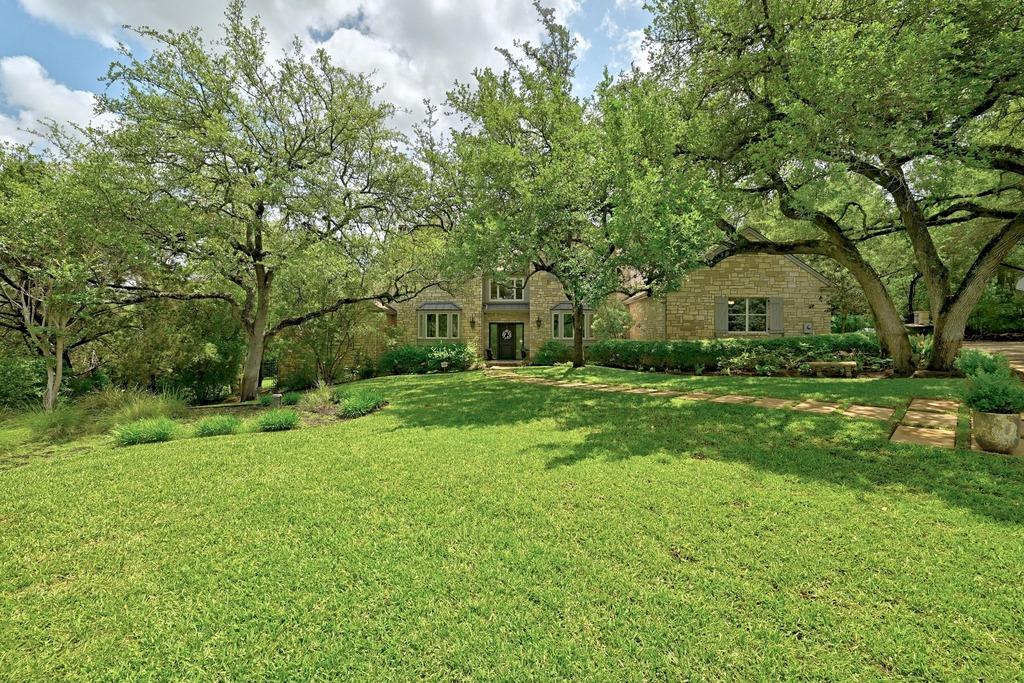 2405 Westlake PASS