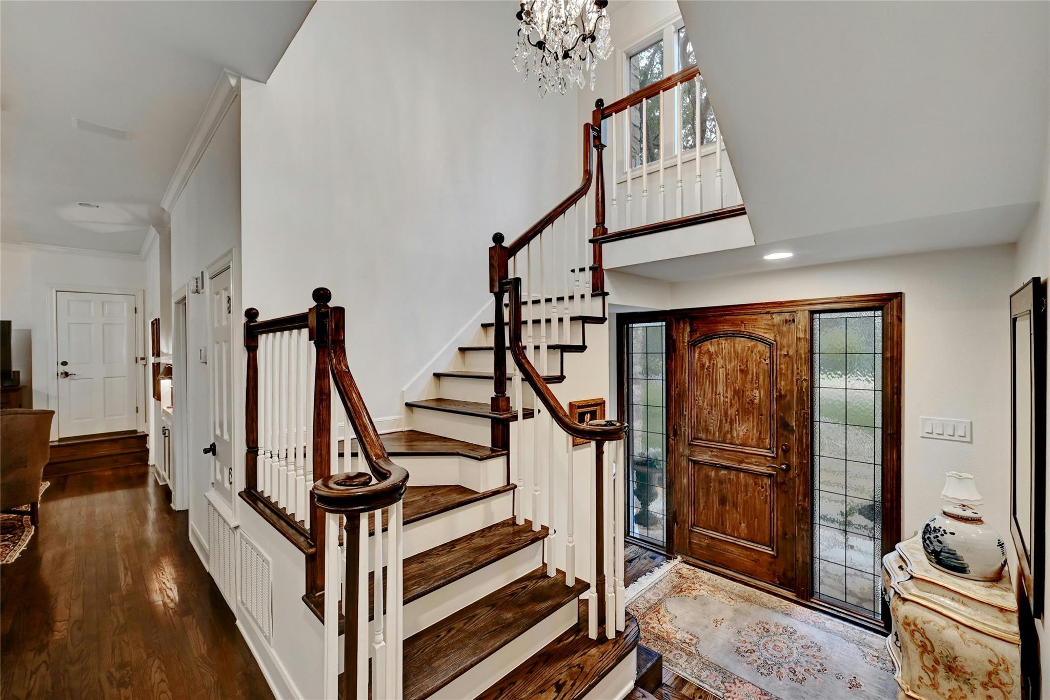 2405 Westlake PASS