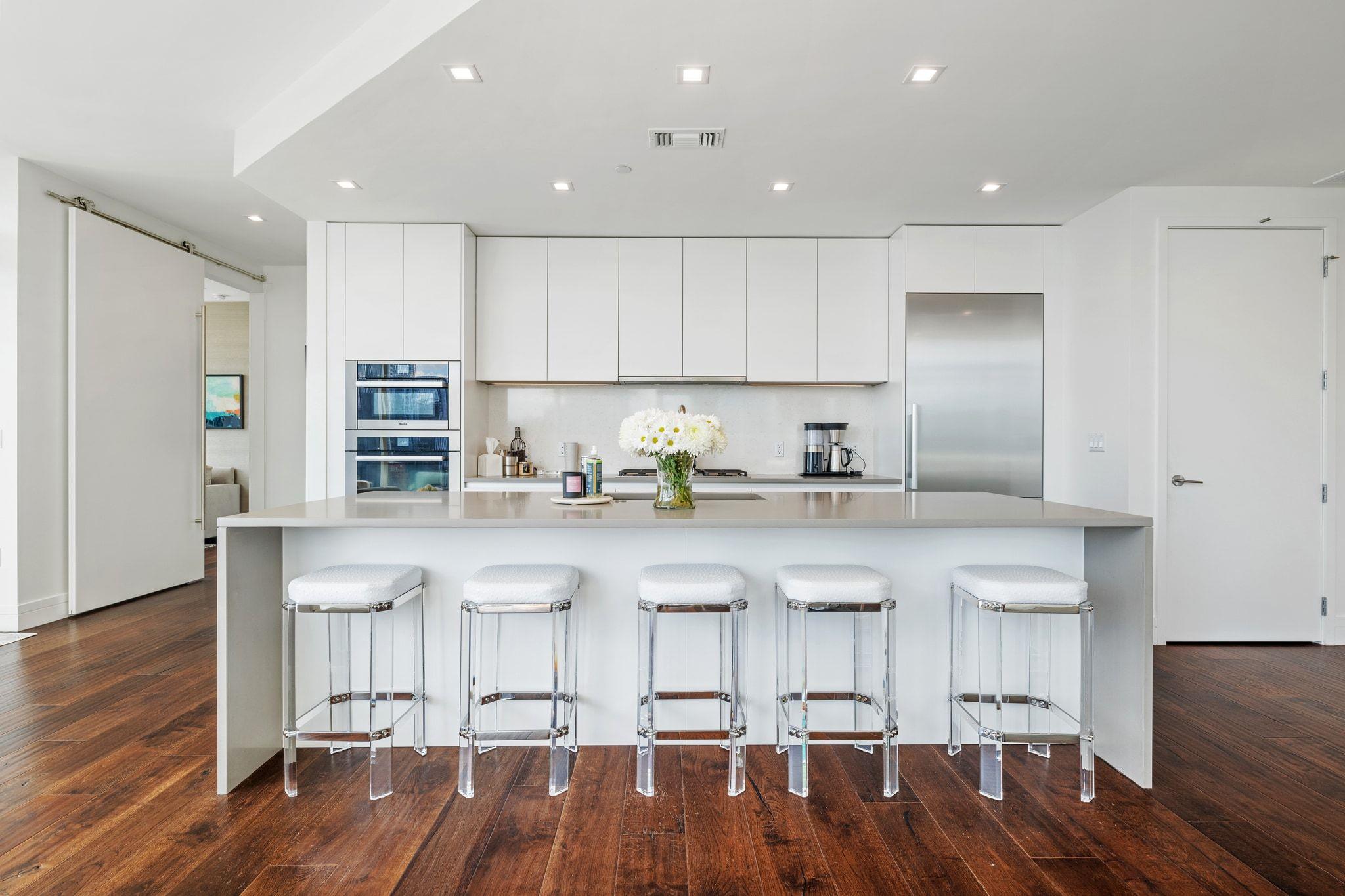 501 West Ave # 2301