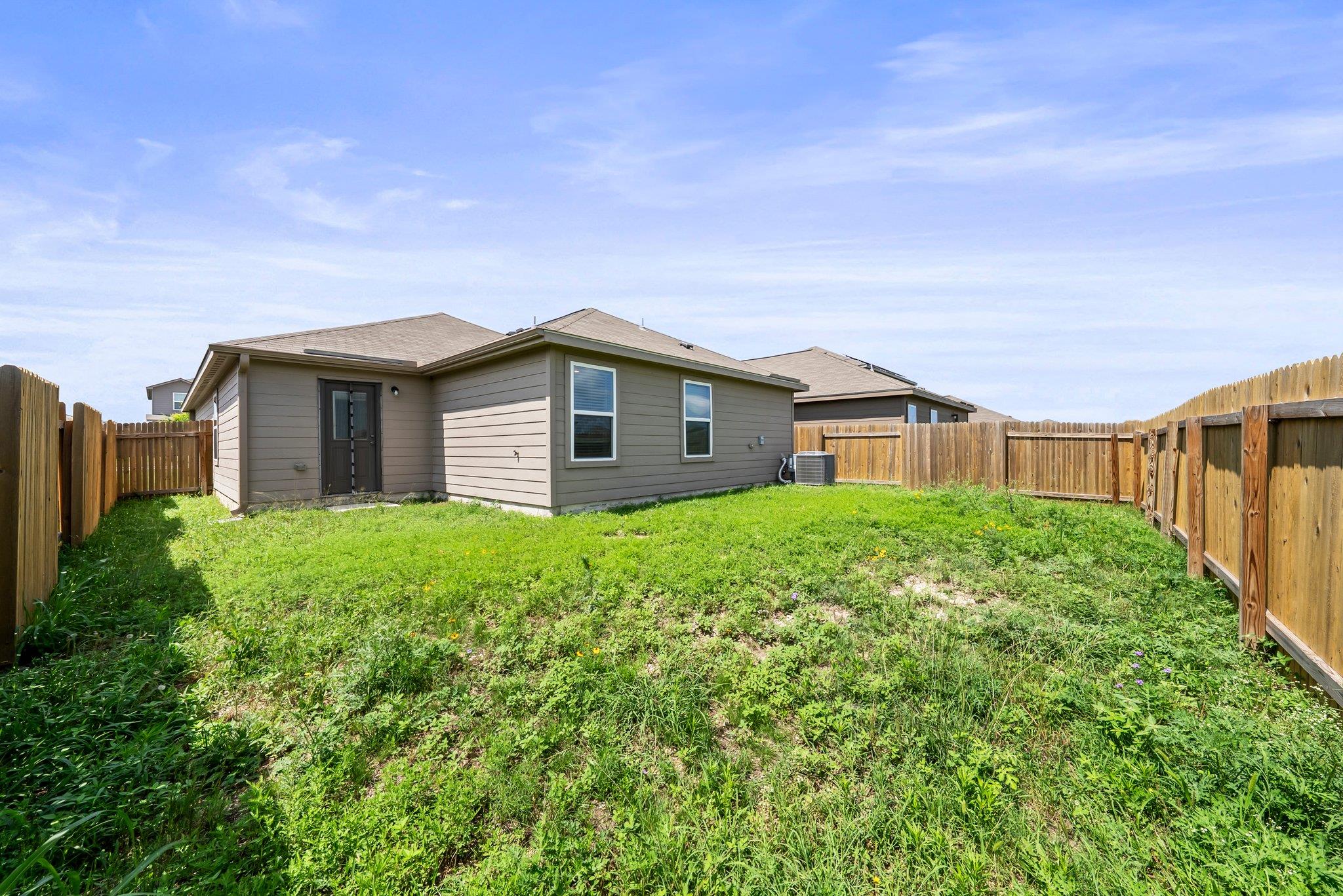 216 Wincanton LN