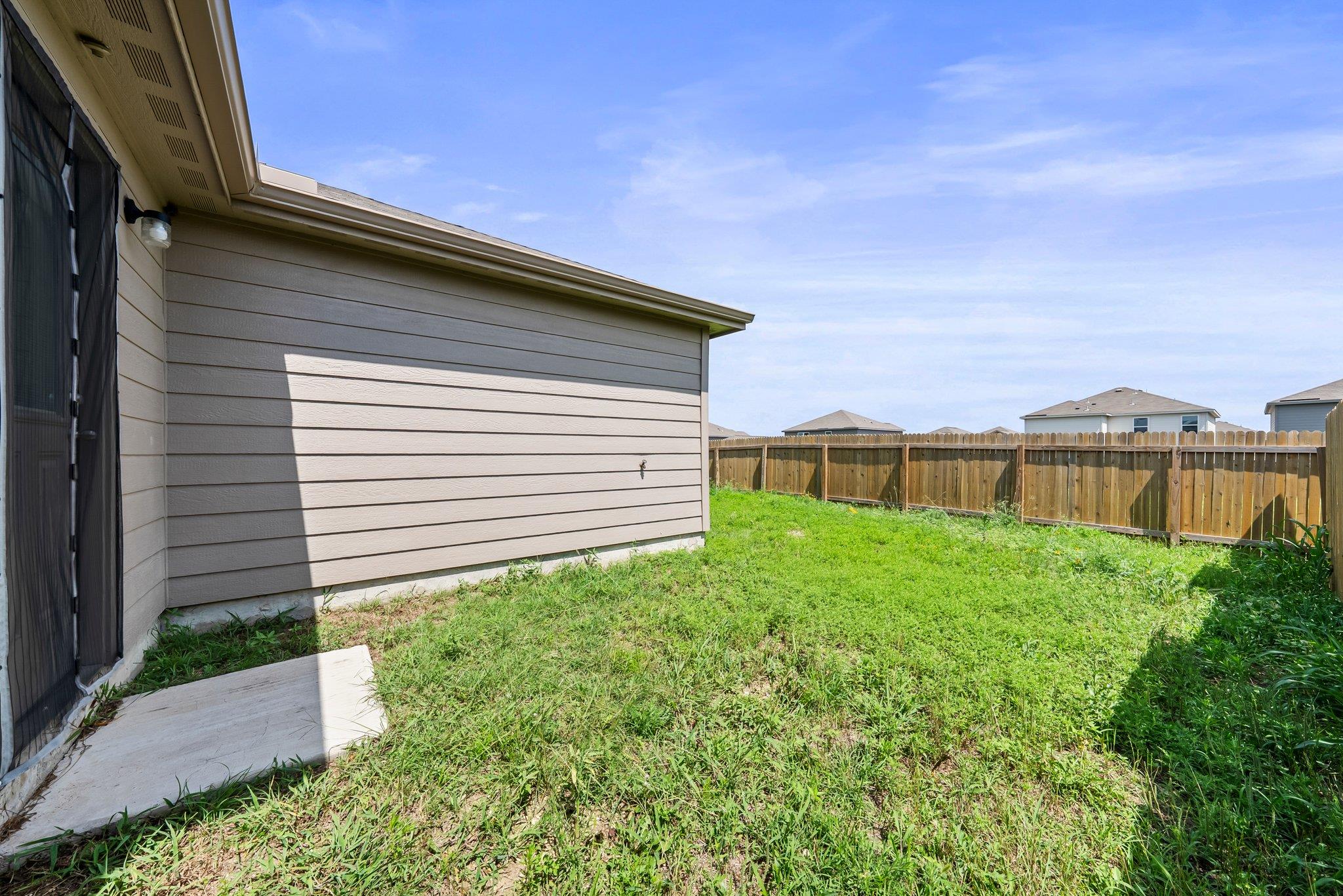 216 Wincanton LN