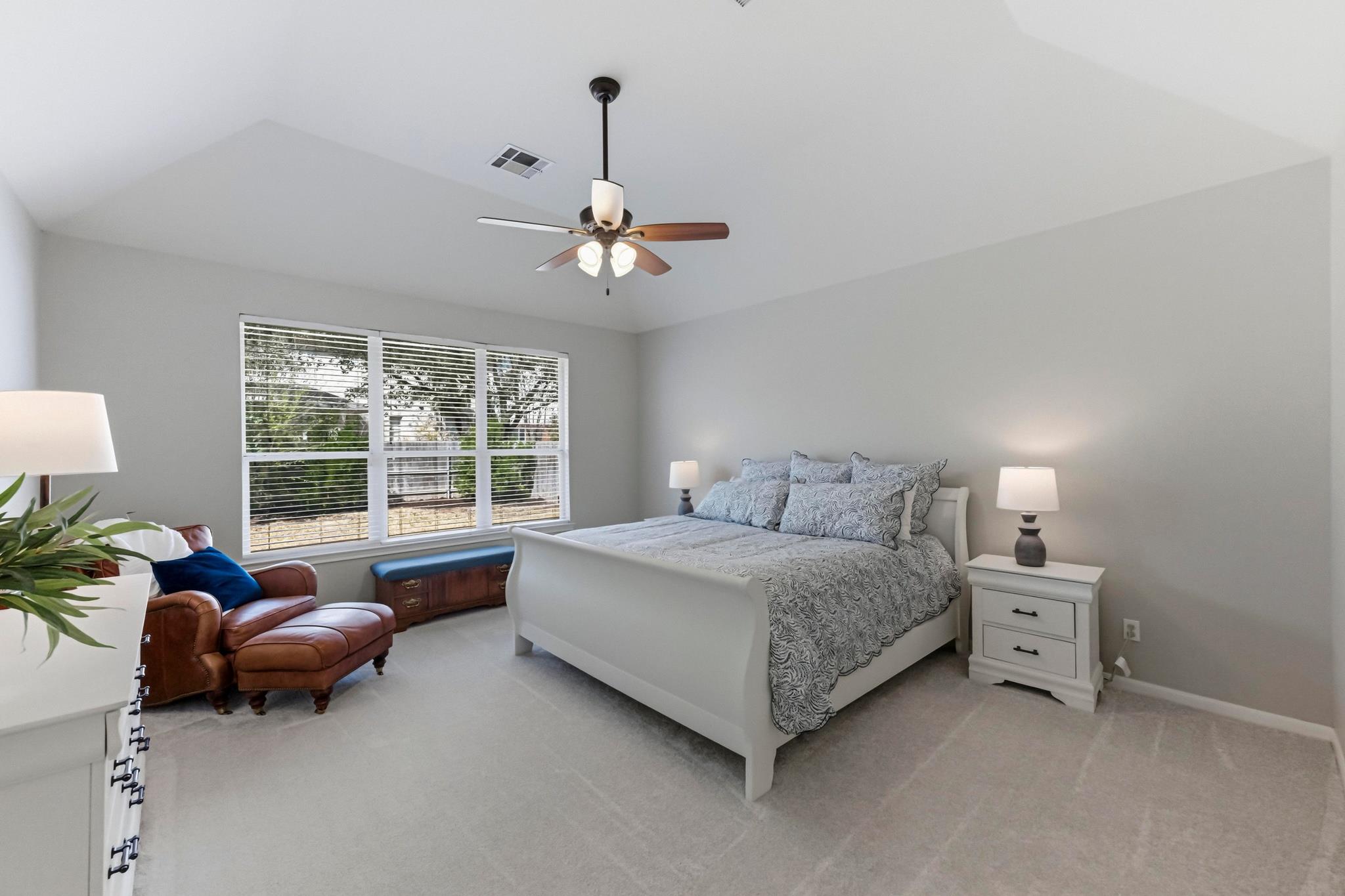 5905 Republic Of Texas BLVD