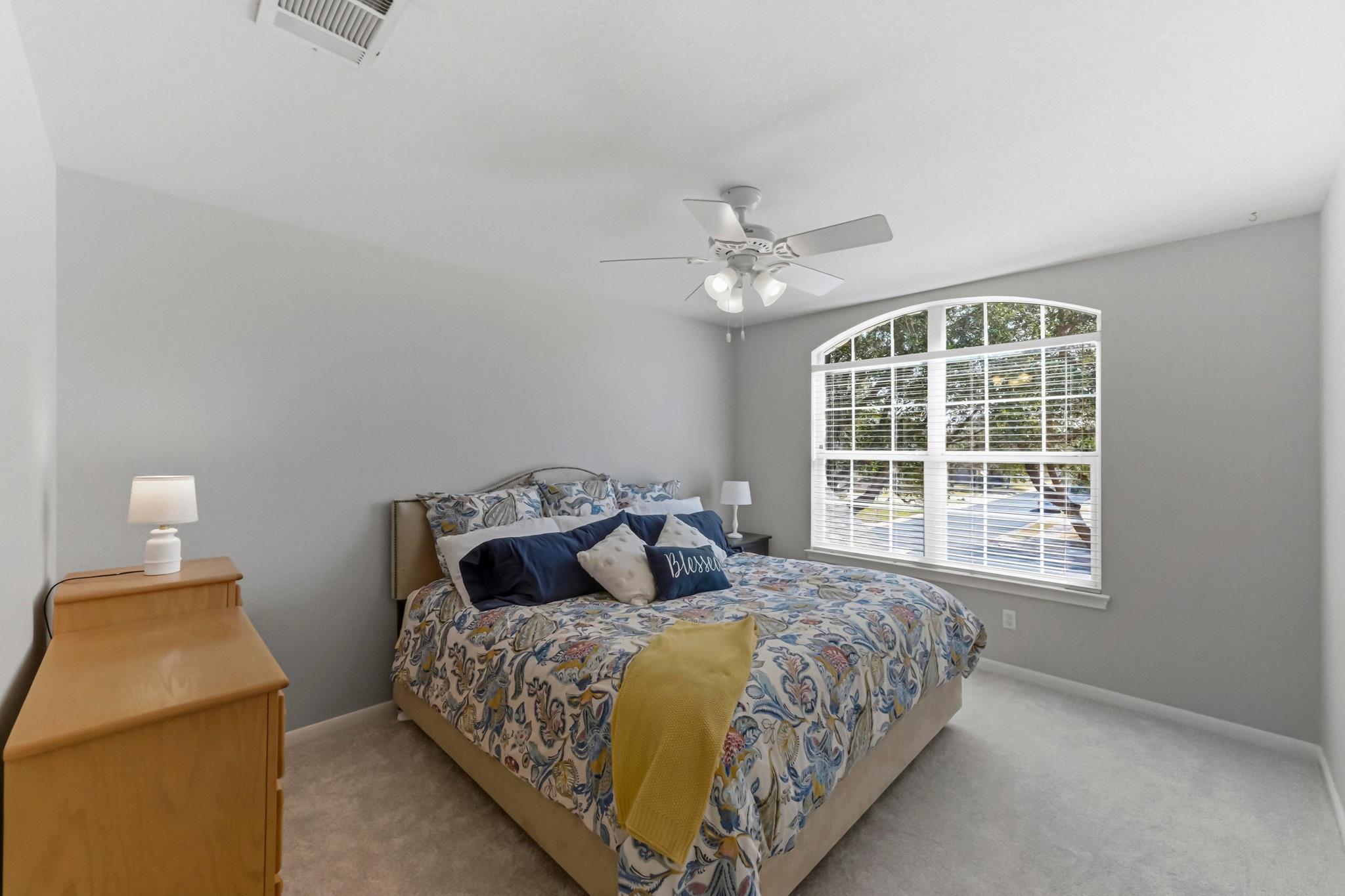 5905 Republic Of Texas BLVD