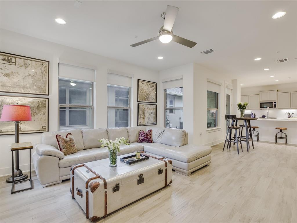 4301 Berkman DR Unit: E