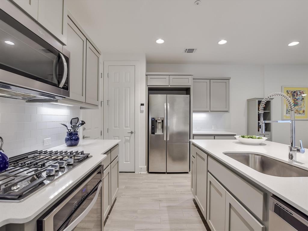 4301 Berkman DR Unit: E