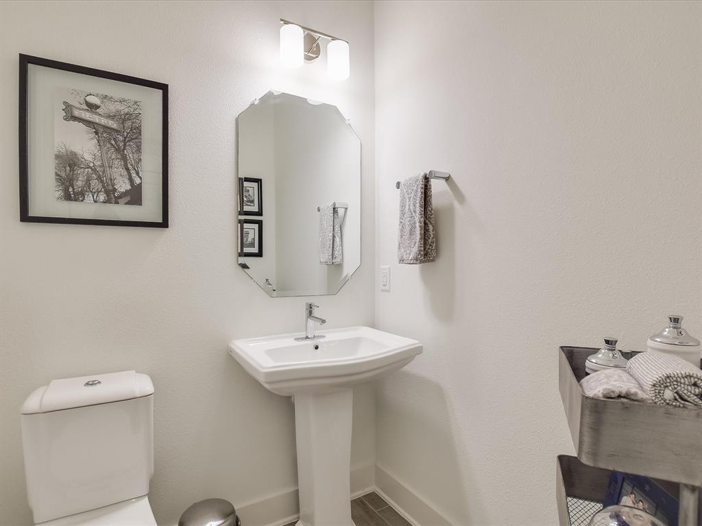 4301 Berkman DR Unit: E