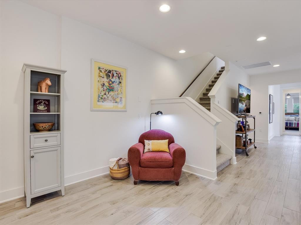 4301 Berkman DR Unit: E