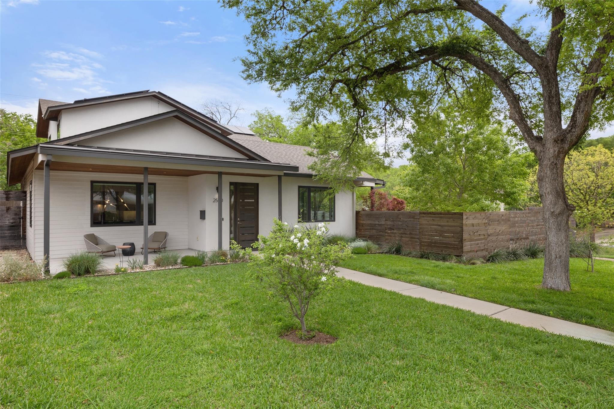 2500 Cedarview DR
