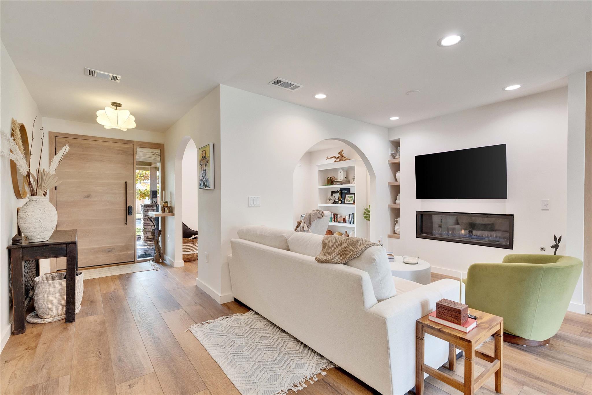 2108 Wooten DR