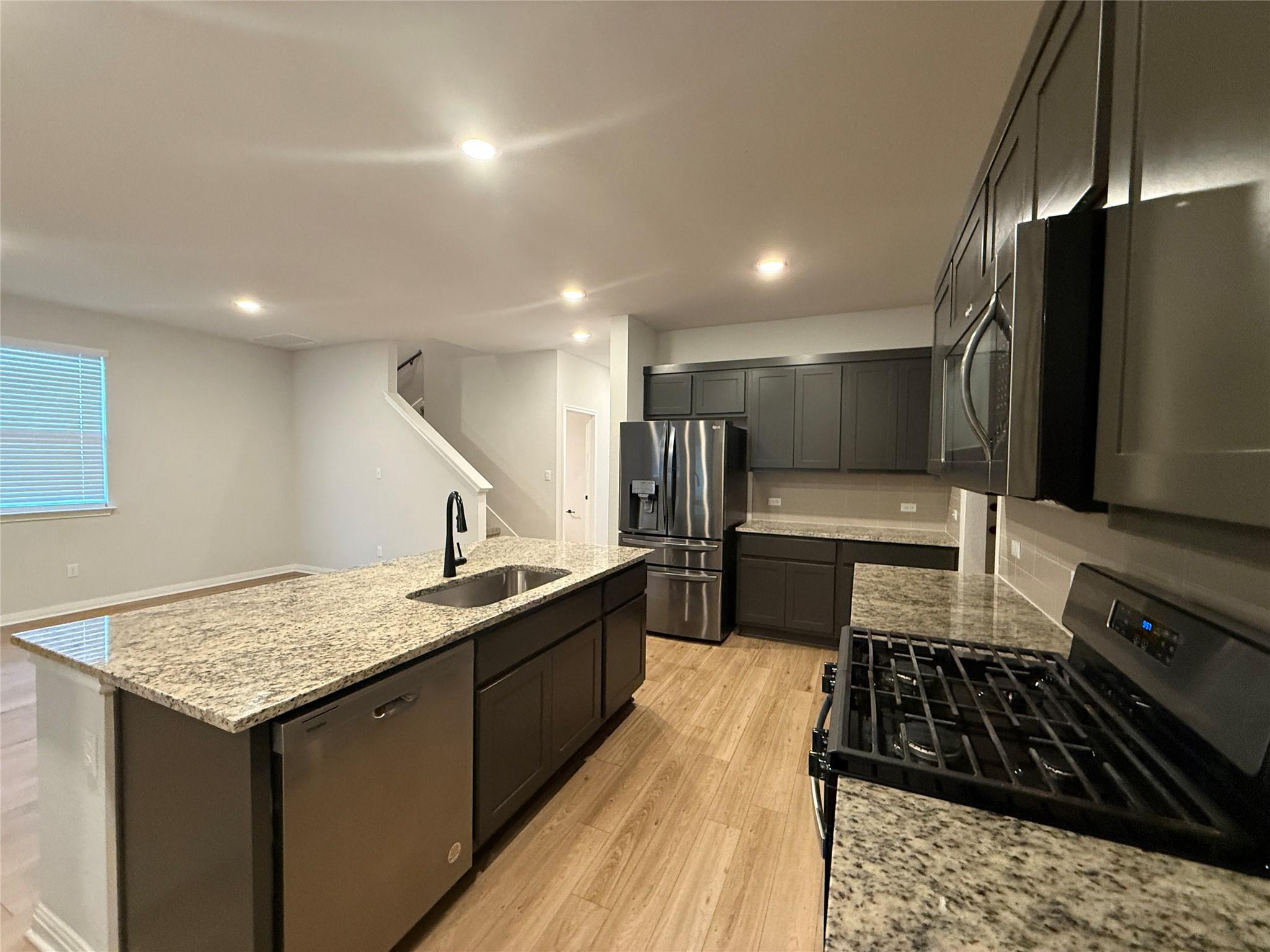 139 Gullivers DR