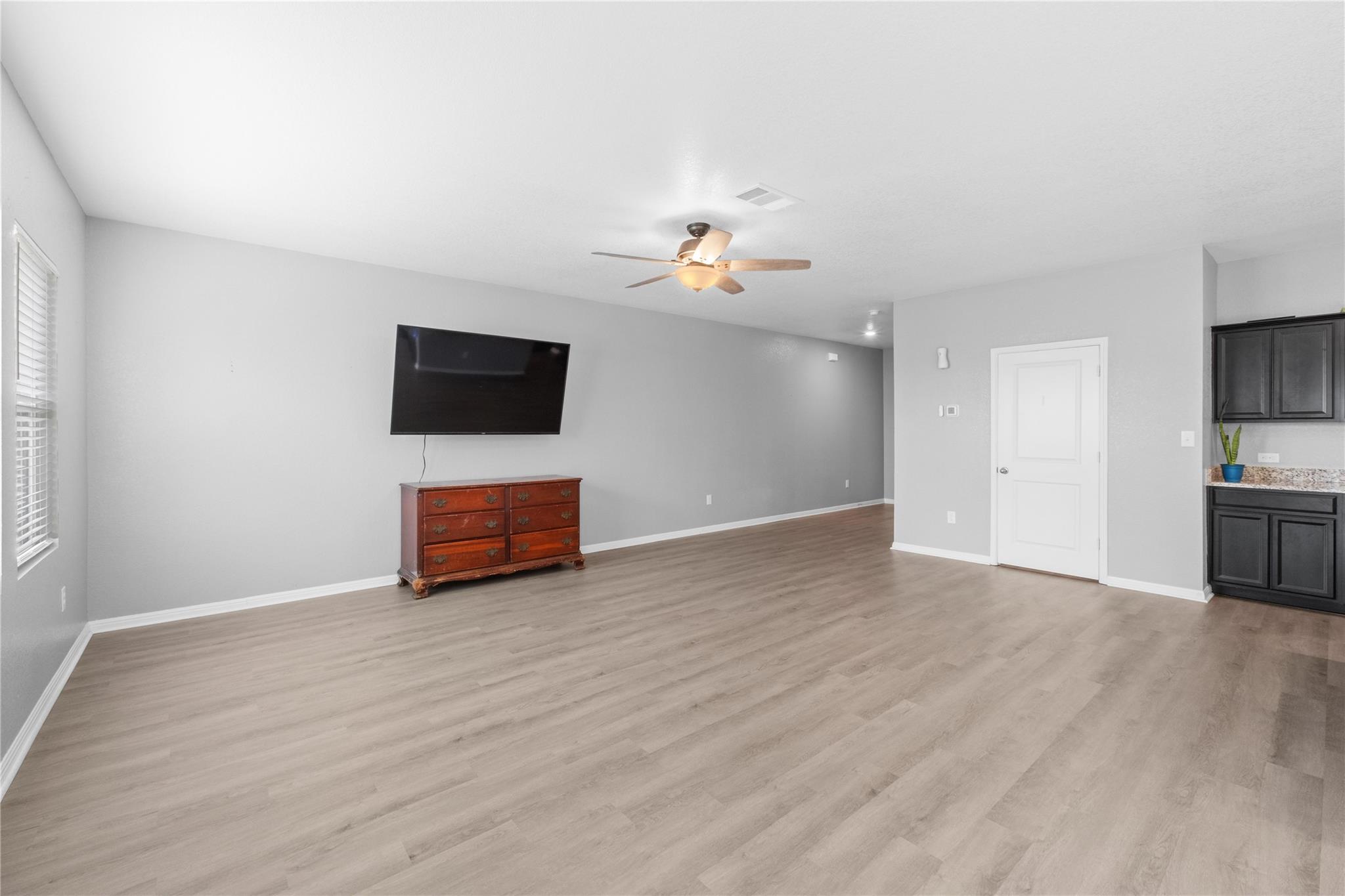 509 Peony CT