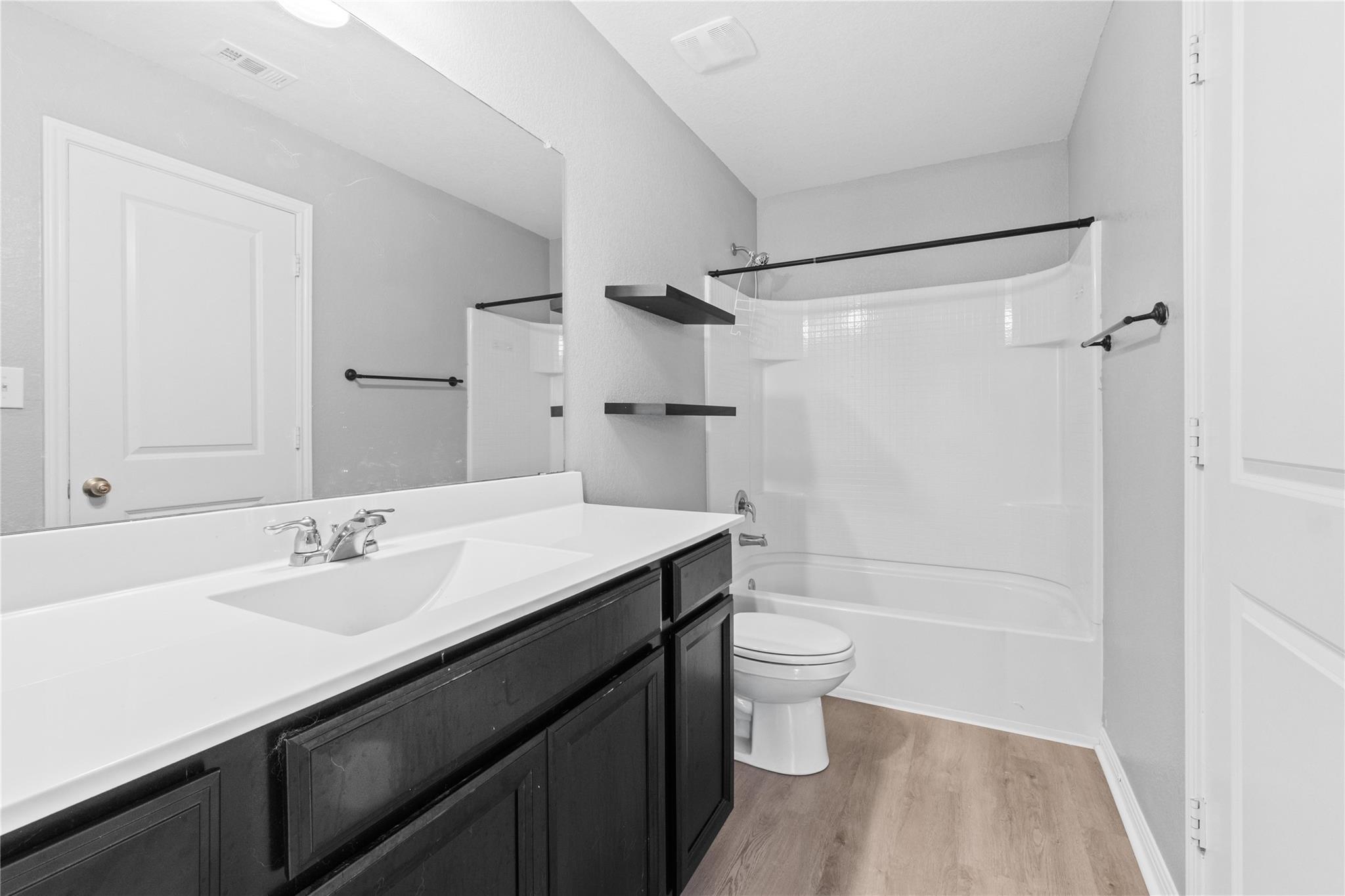 509 Peony CT