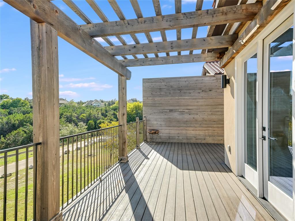 2601 N Quinlan Park RD # 204