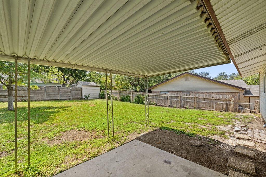 2409 Glen Springs WAY