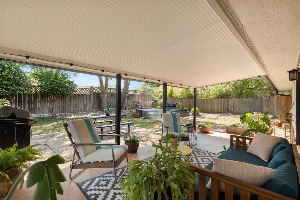 10007 Quail Hutch DR