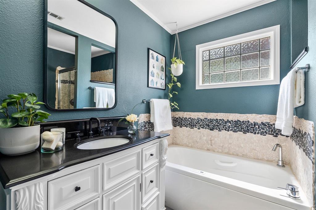 10007 Quail Hutch DR