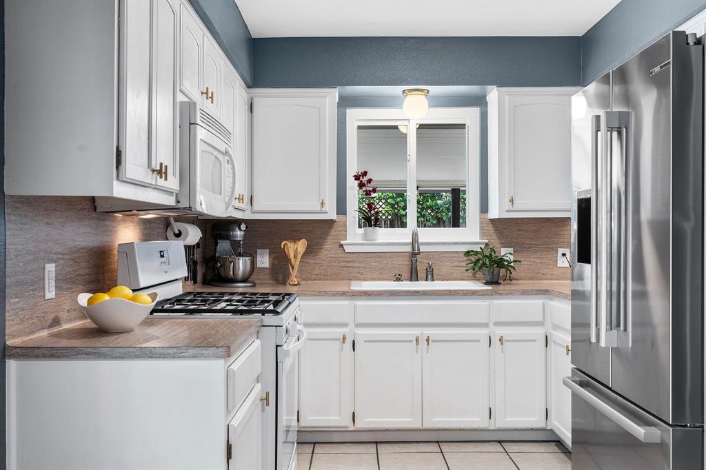 10007 Quail Hutch DR