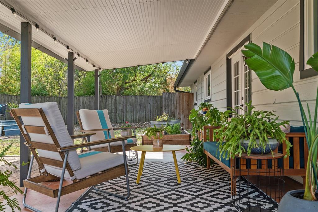 10007 Quail Hutch DR