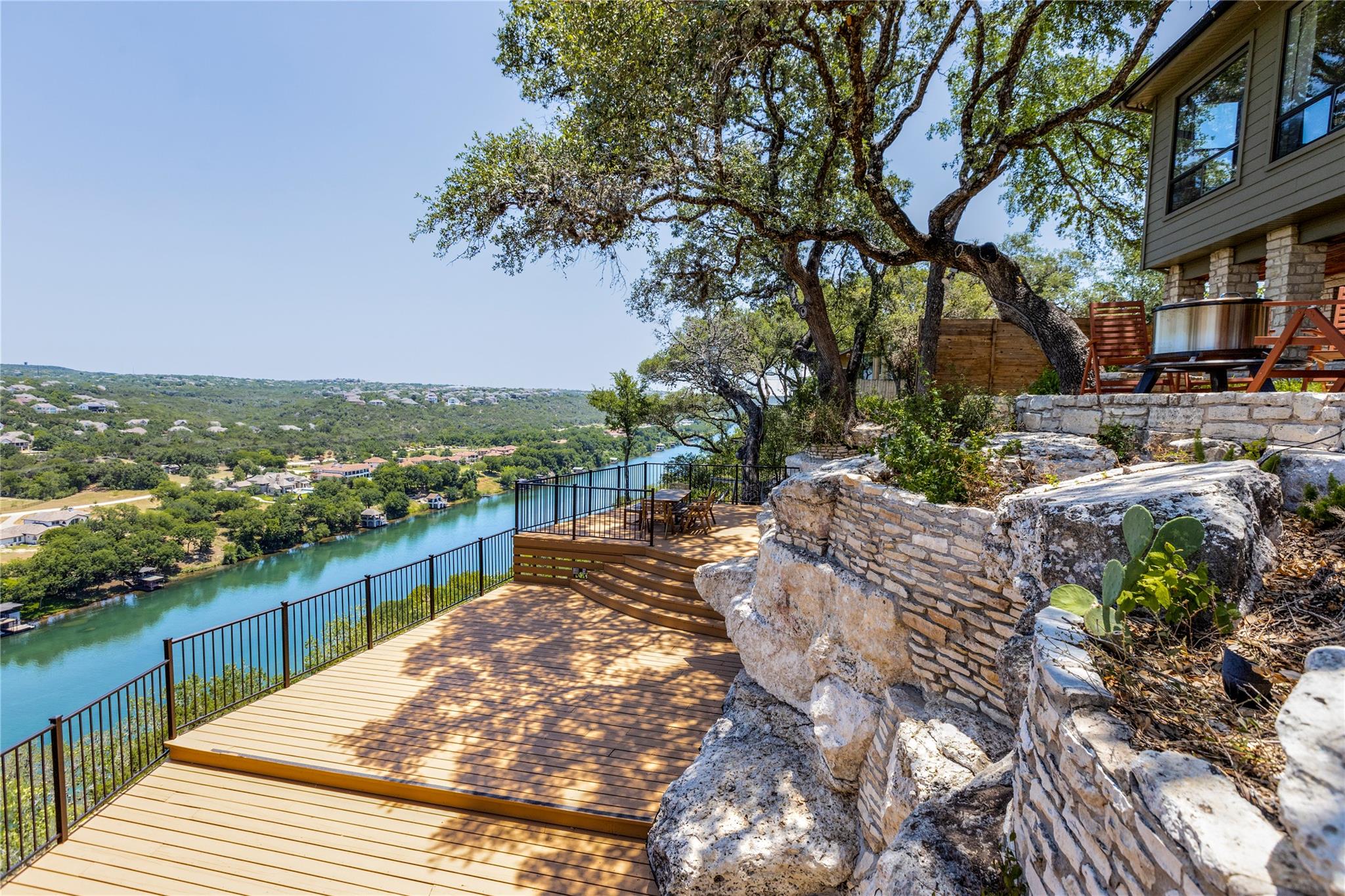 3005 Brass Buttons TRL