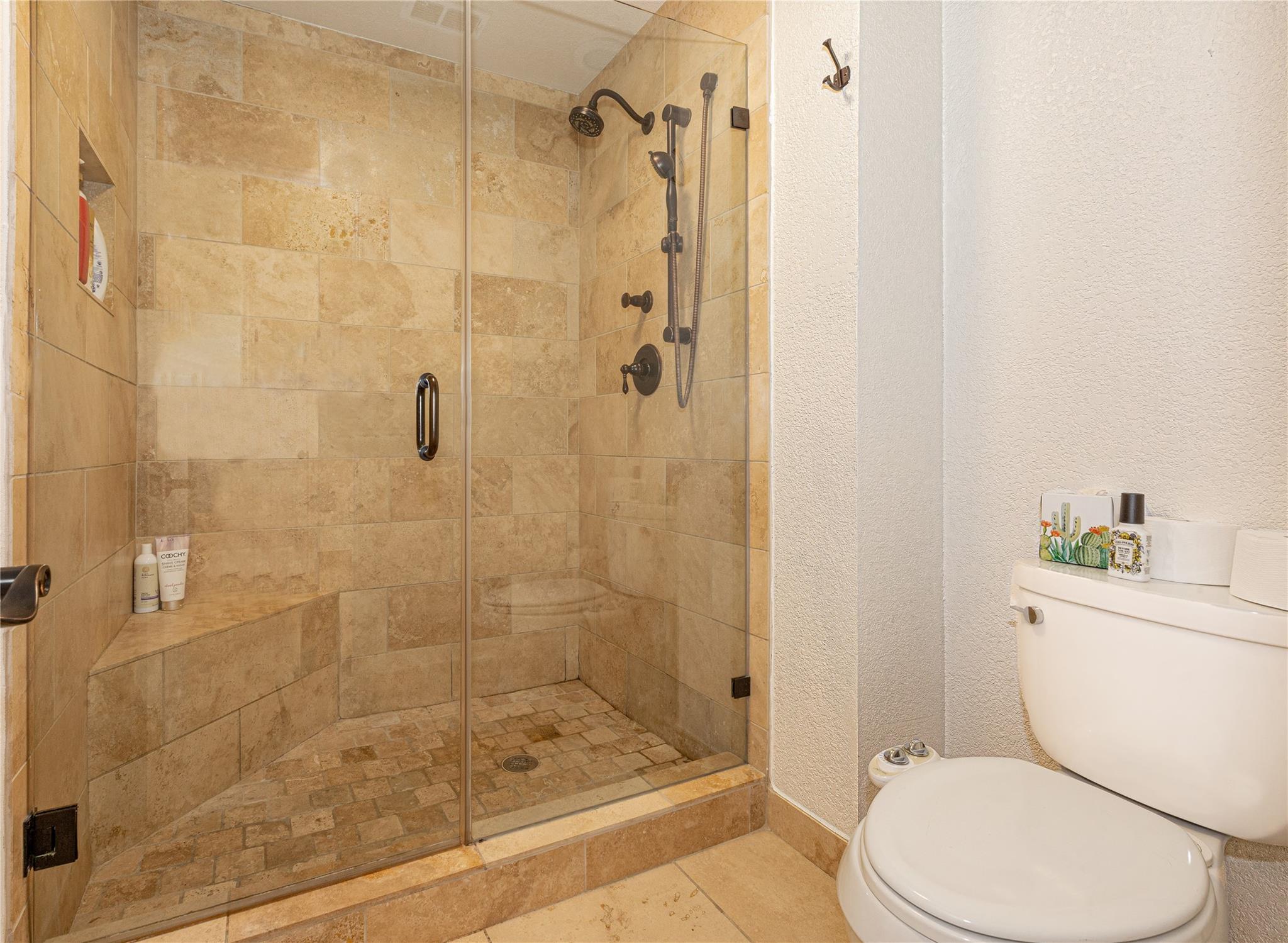 3005 Brass Buttons TRL