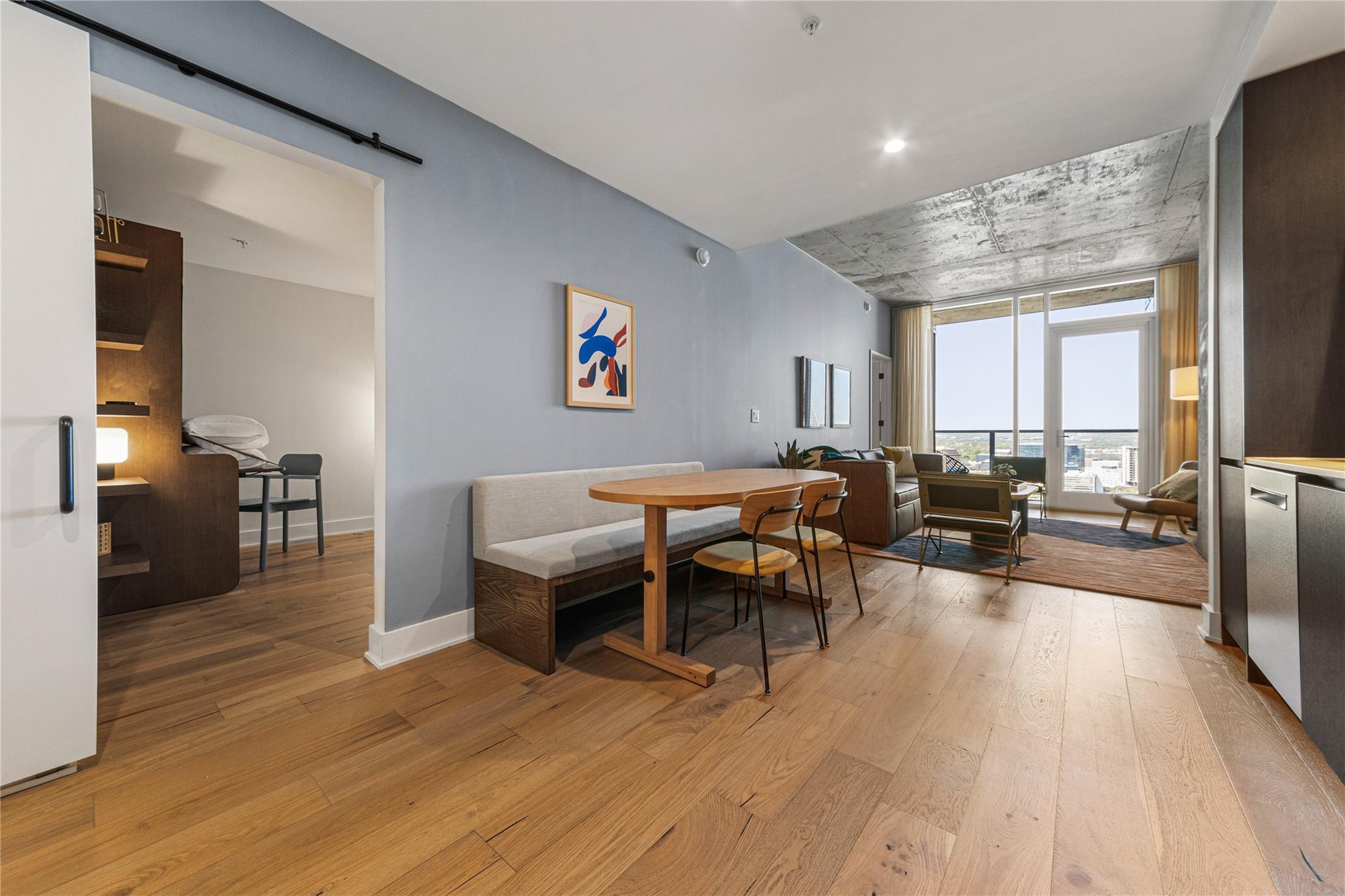 48 East Ave # 2611