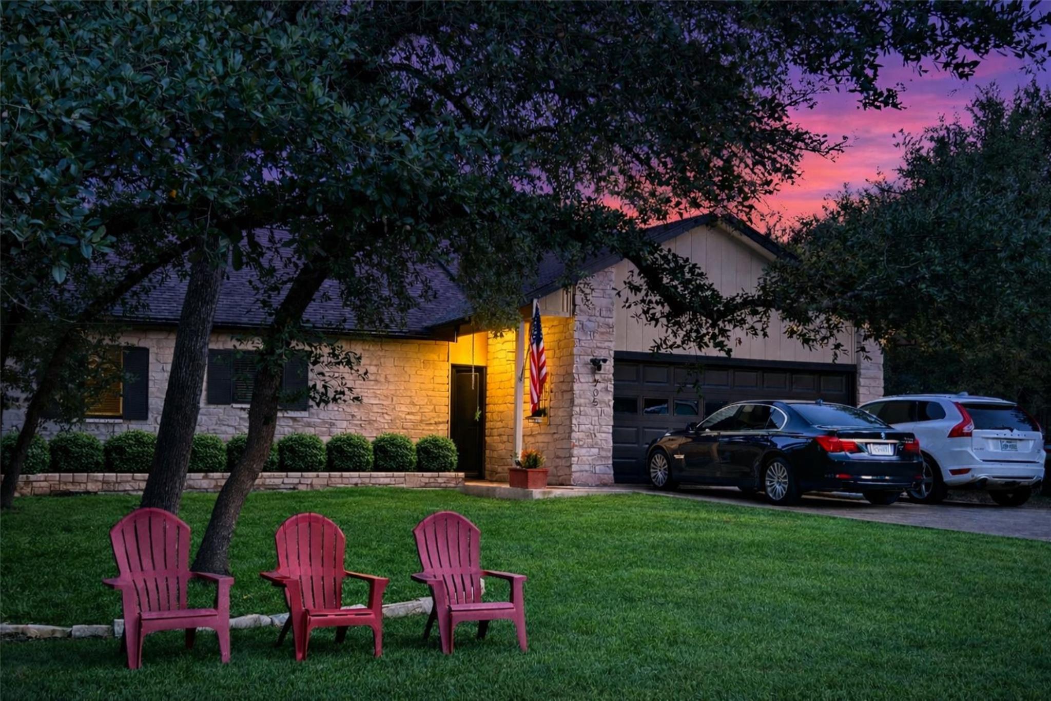 705 Lisa DR