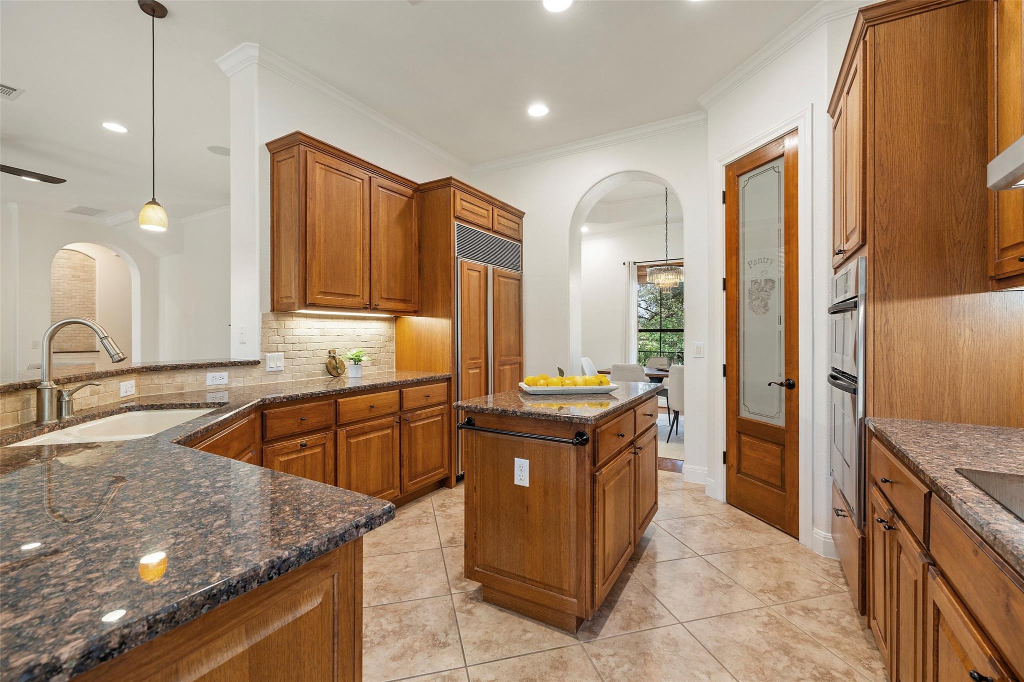 41 Tiburon DR