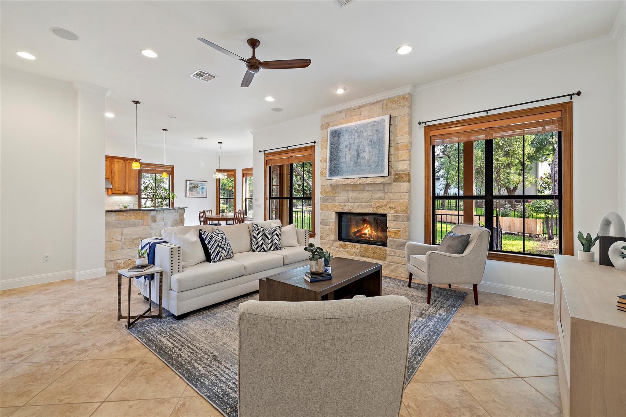 41 Tiburon DR