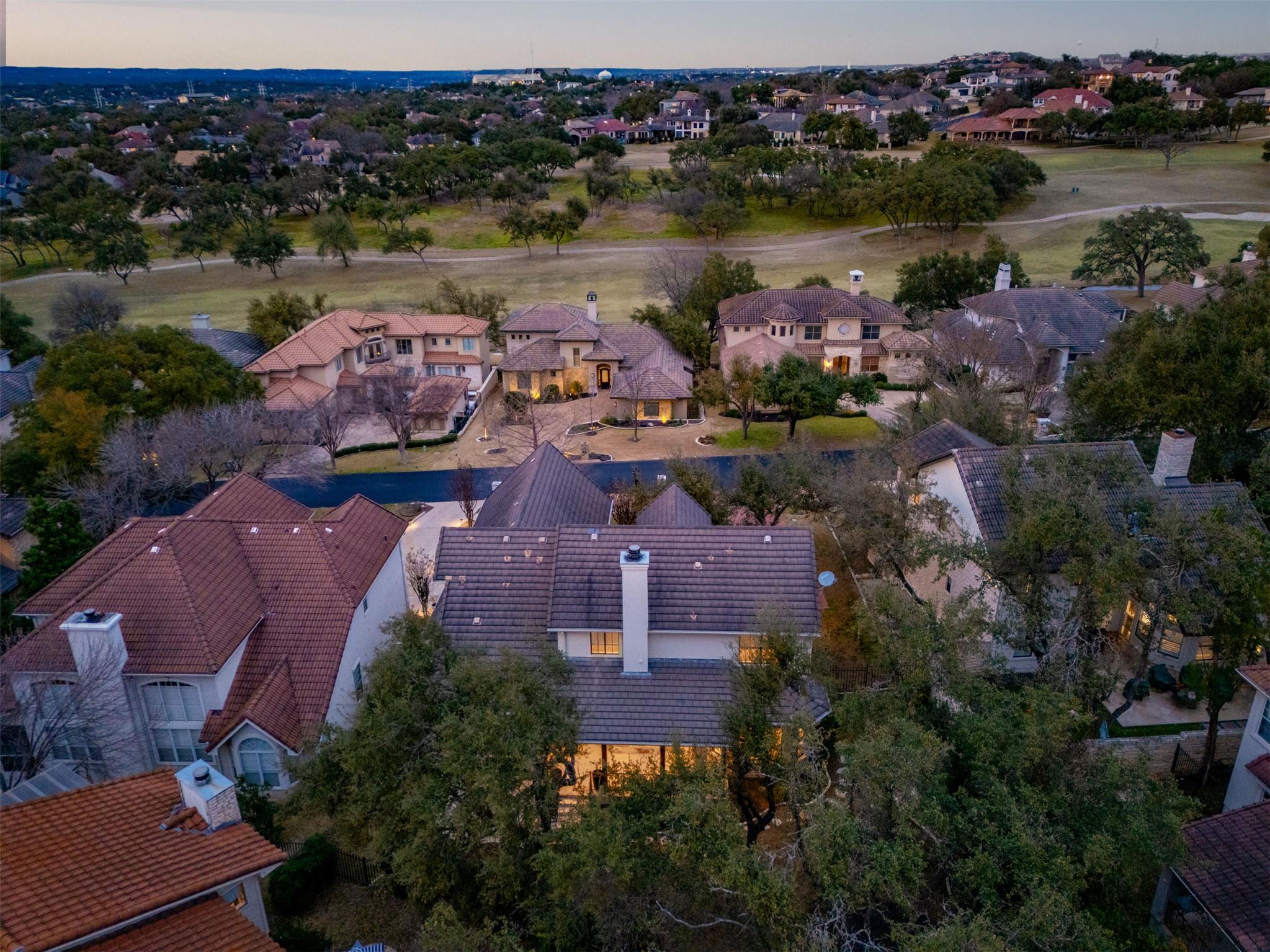 41 Tiburon DR