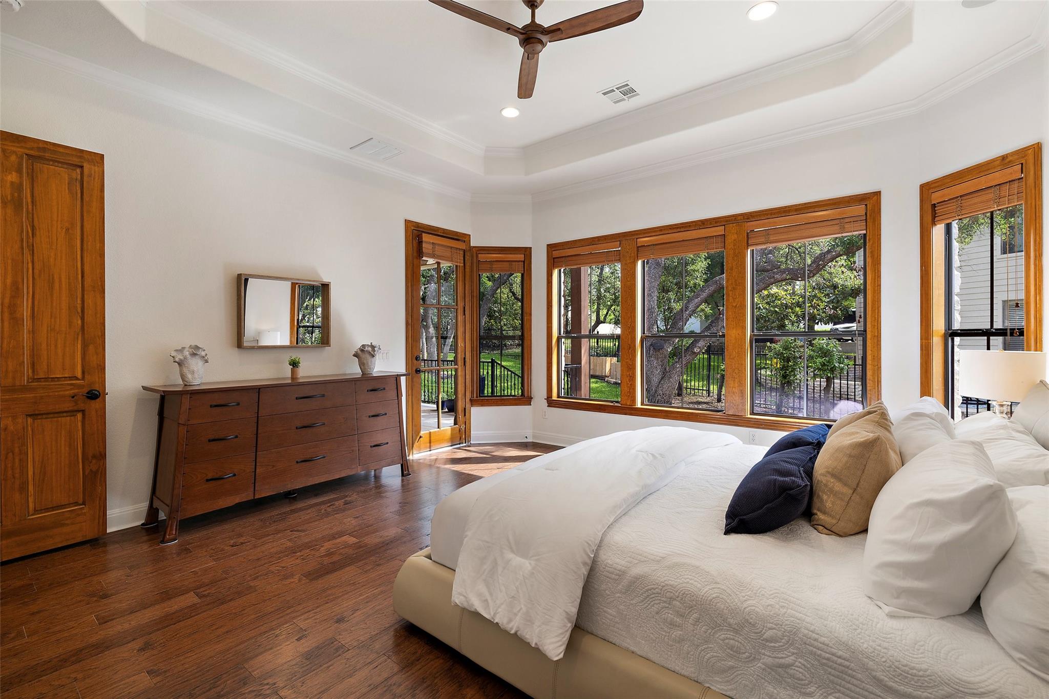 41 Tiburon DR