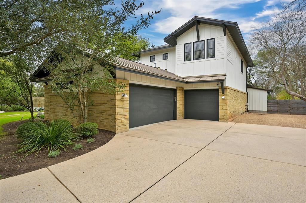 613 Rocky River RD