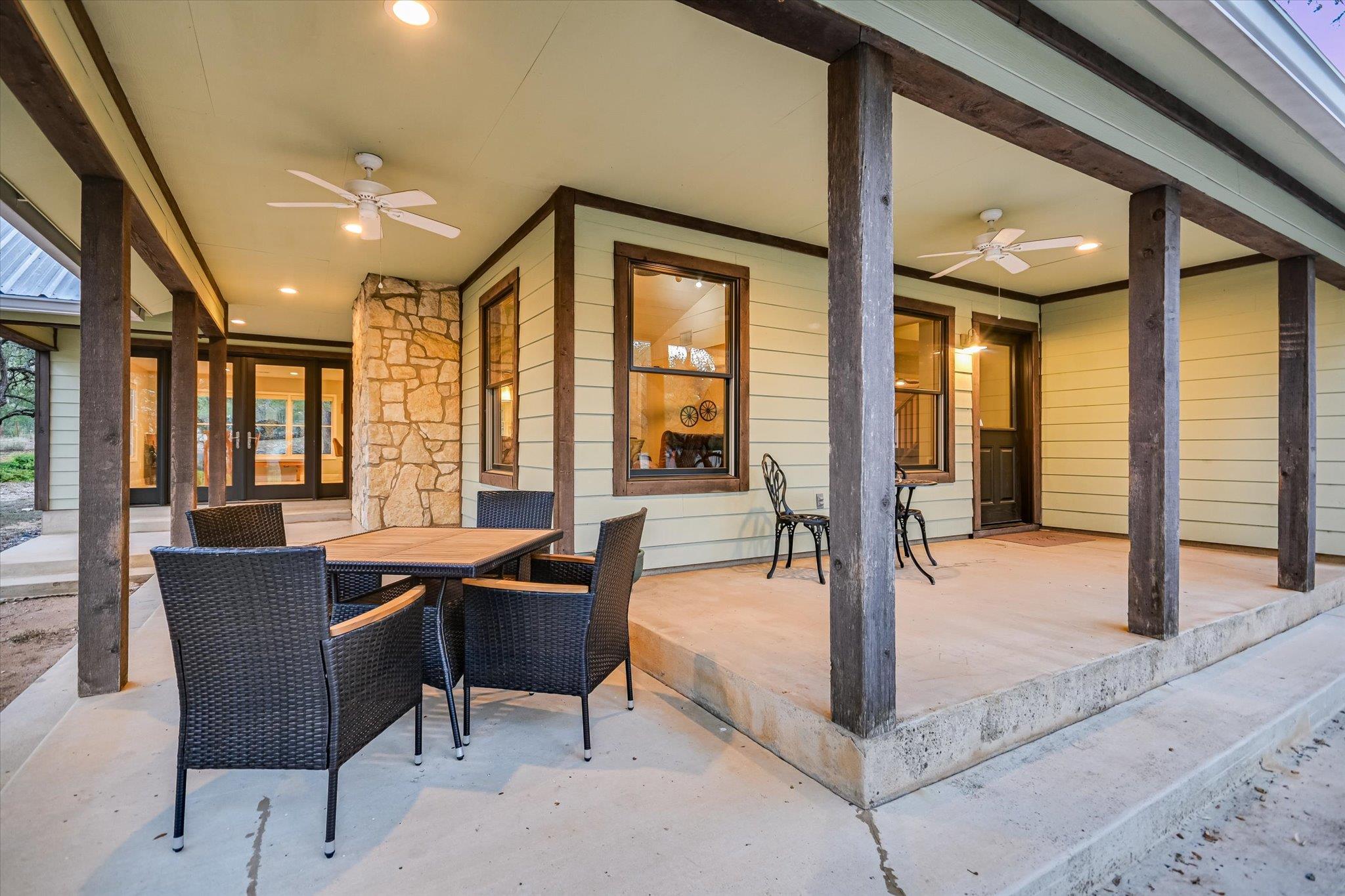 878 Ranch Road 2766