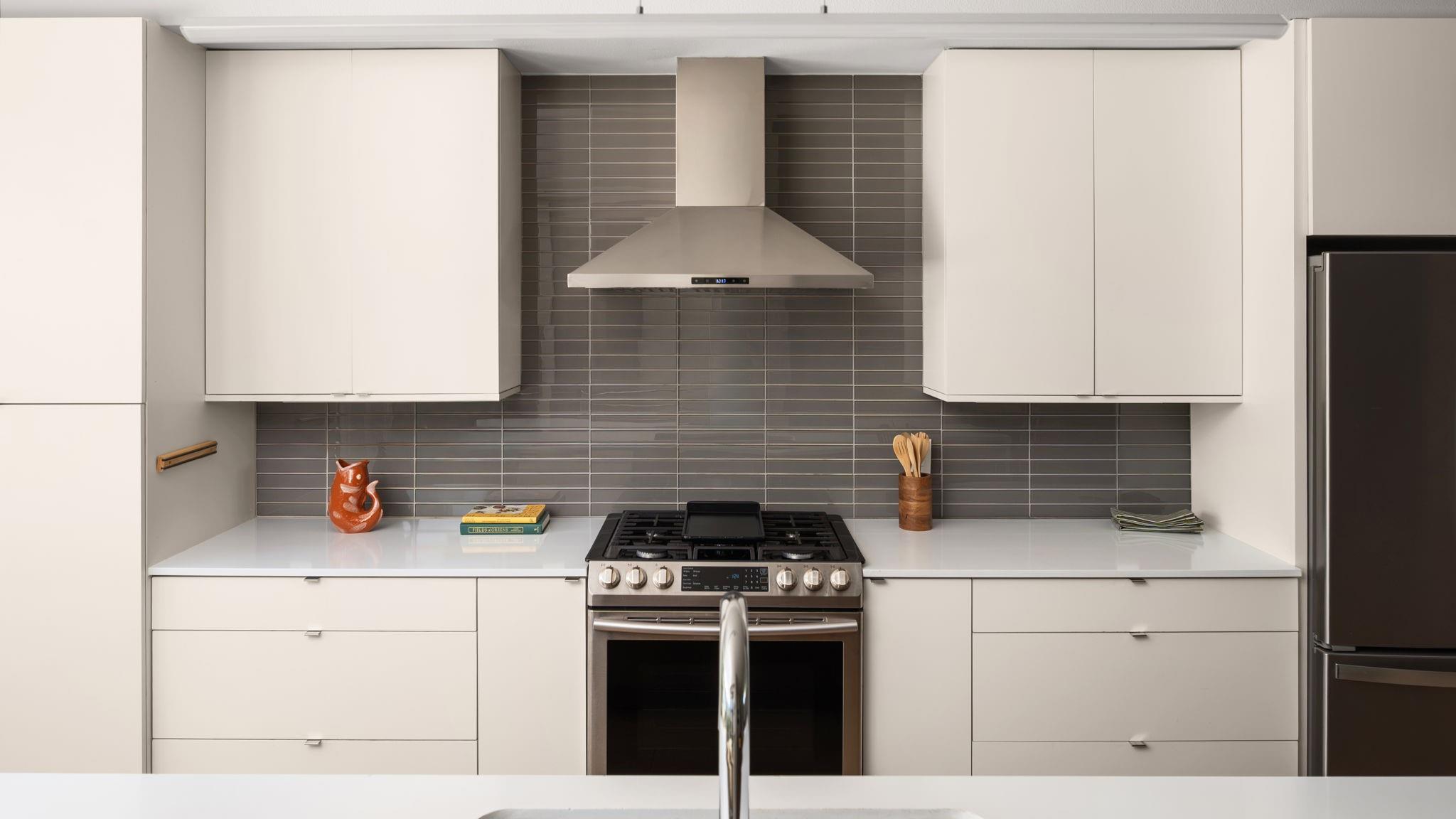 5605 Sunshine DR # 11