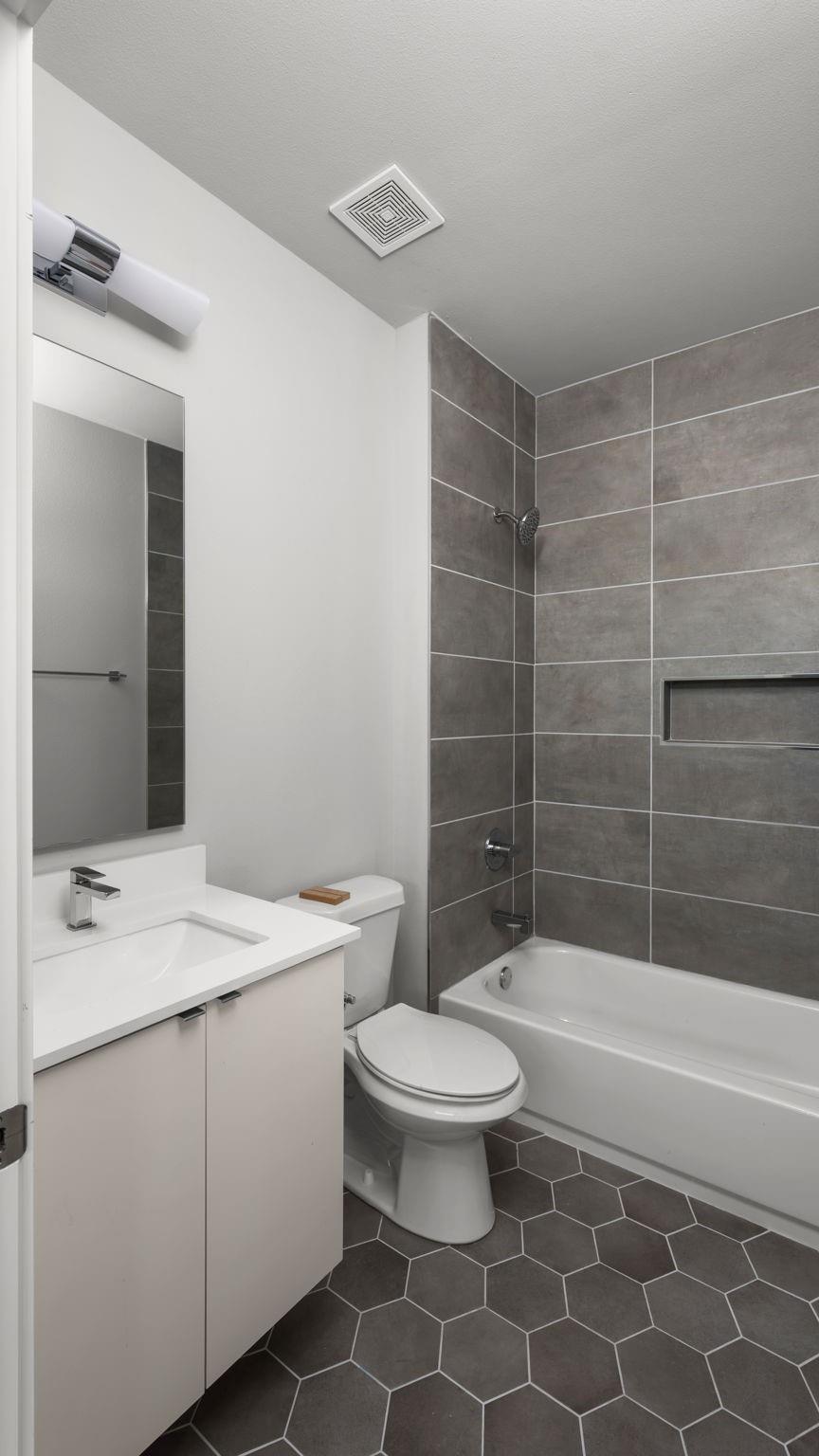 5605 Sunshine DR # 11