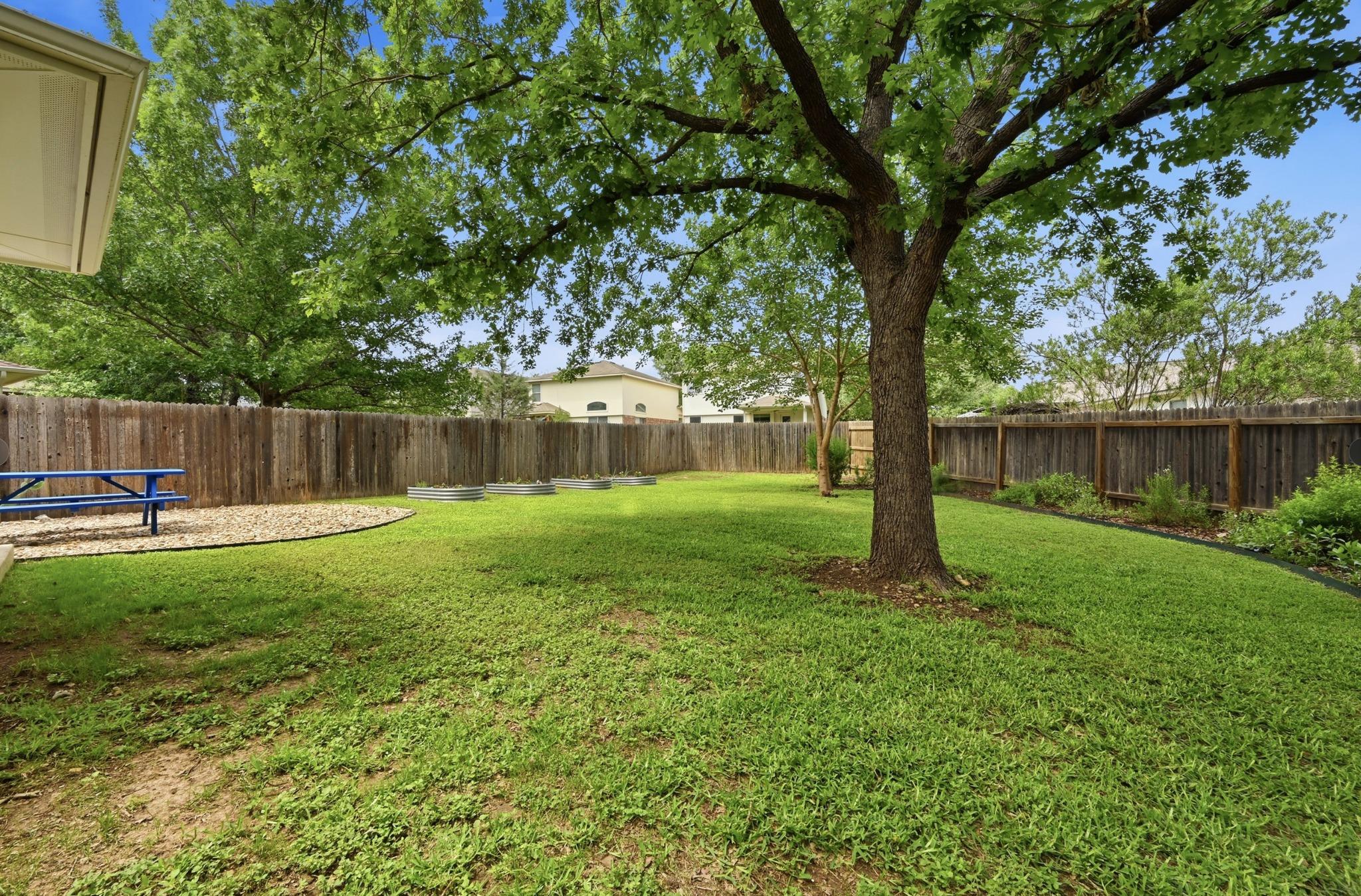 11213 Jim Thorpe LN
