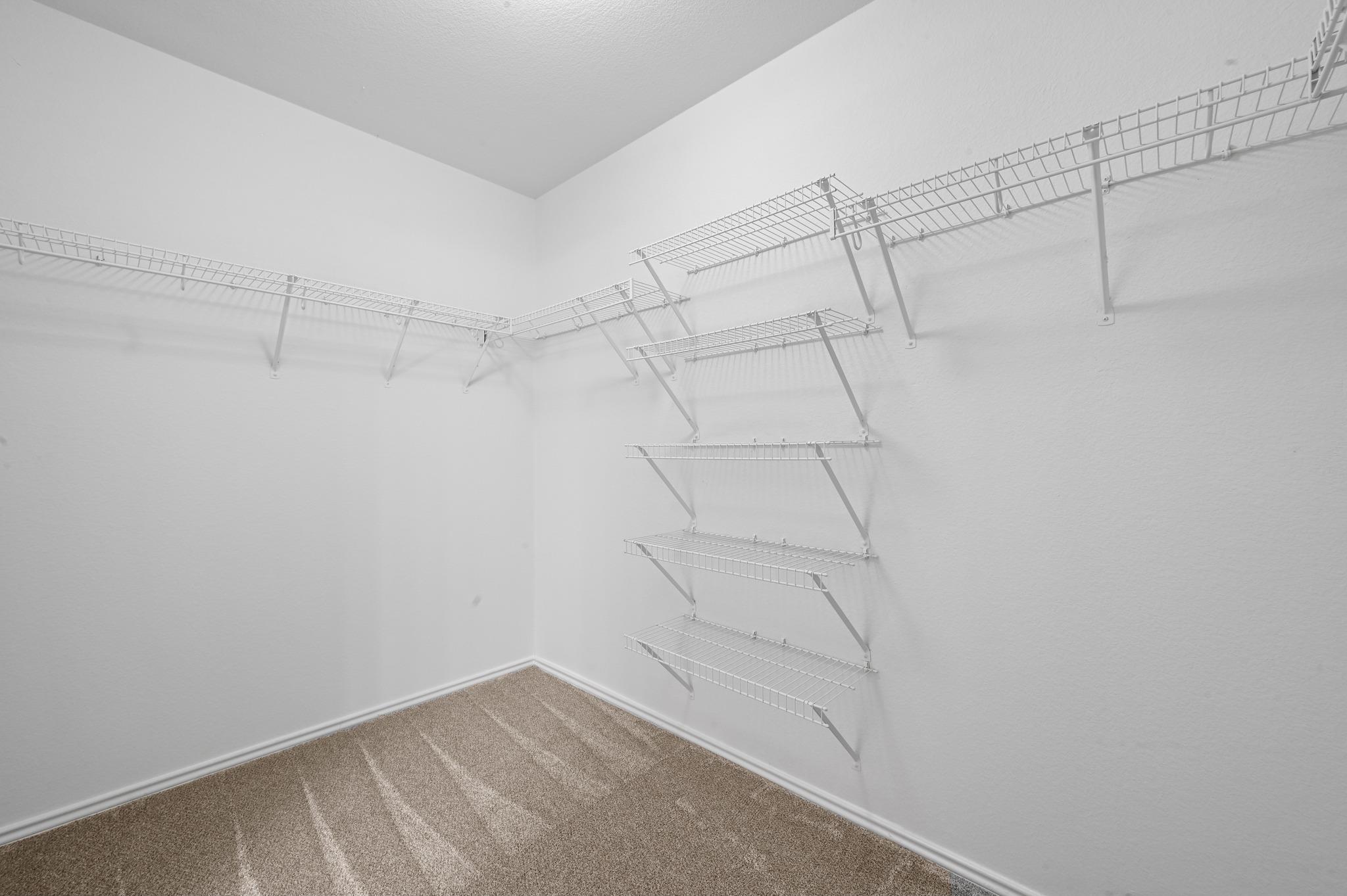 11213 Jim Thorpe LN