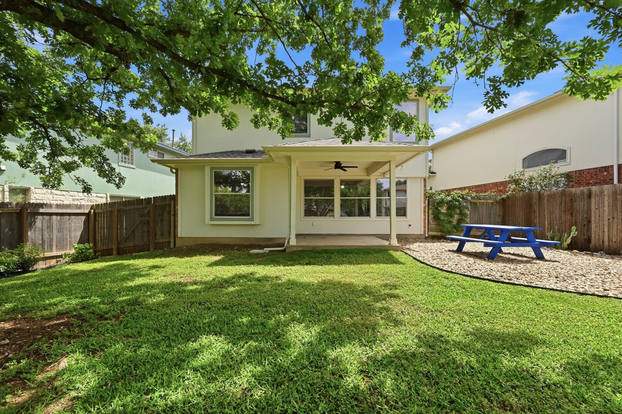 11213 Jim Thorpe LN