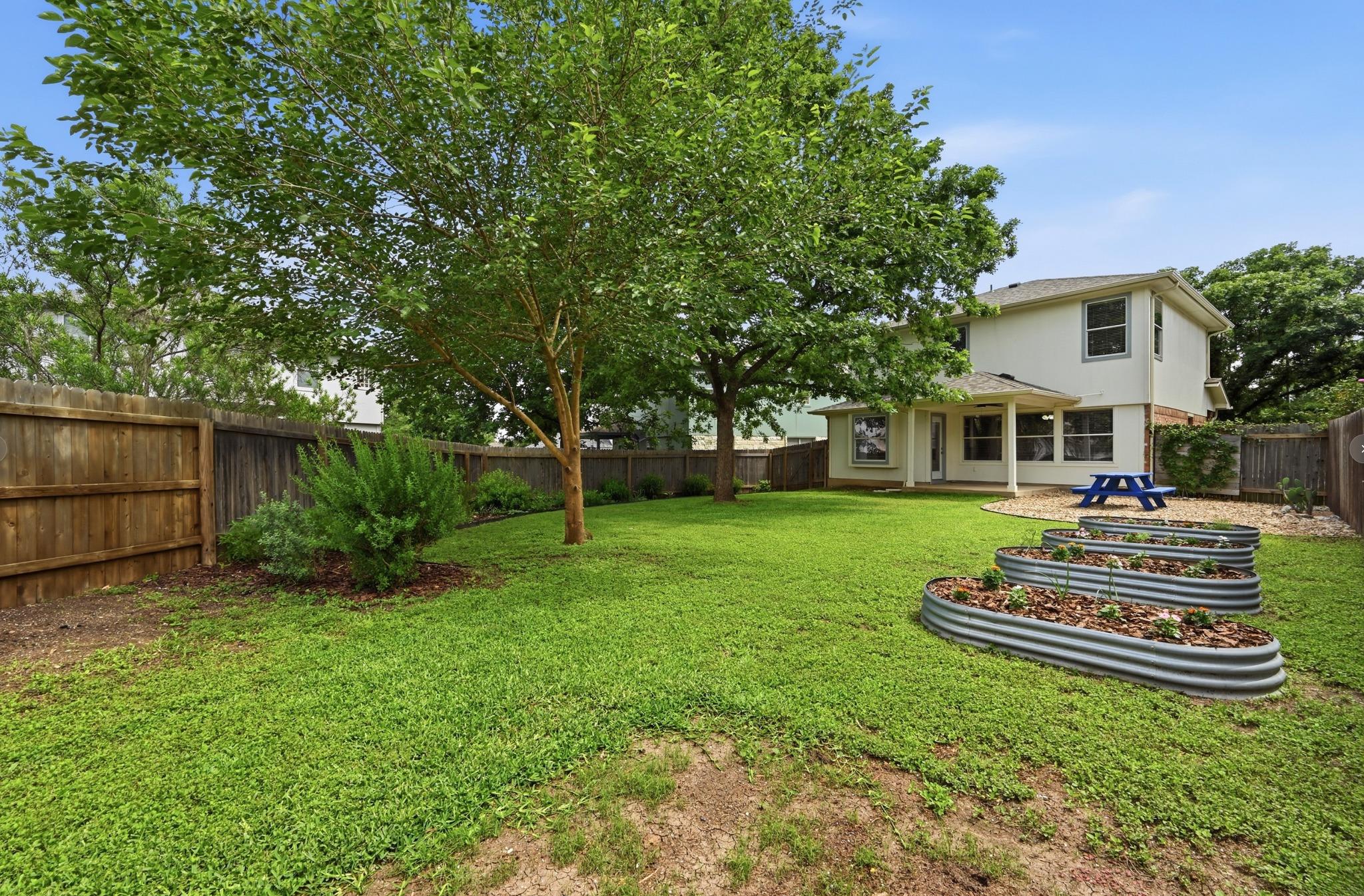 11213 Jim Thorpe LN