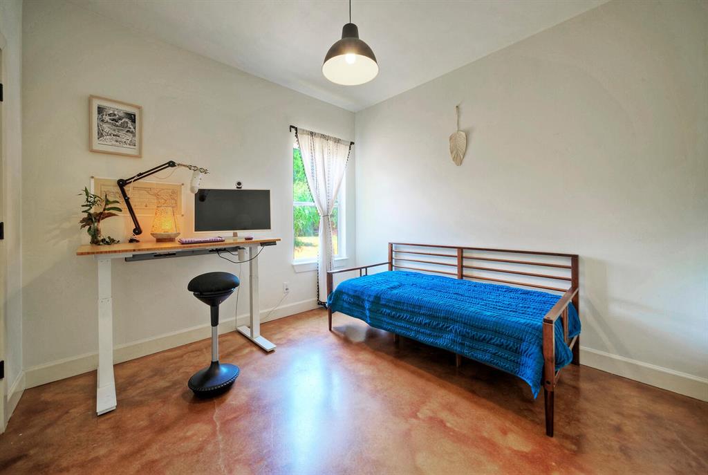 2417 Crazyhorse PASS