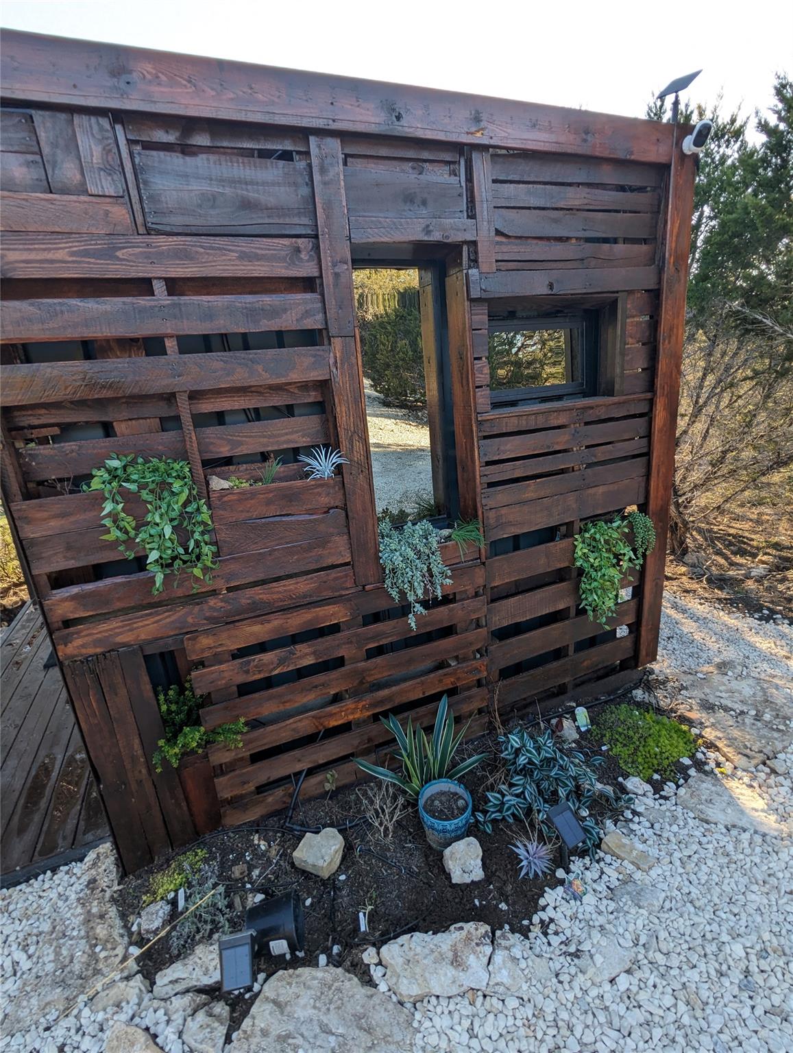 199 High Point DR
